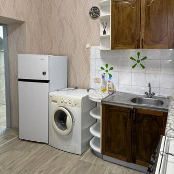 Продается 1-комнатная квартира, 35 м²