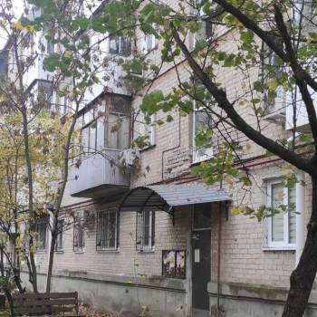 Продается 1-комнатная квартира, 32 м²