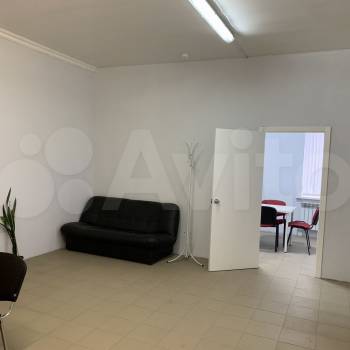 Продается Нежилое помещение, 184 м²