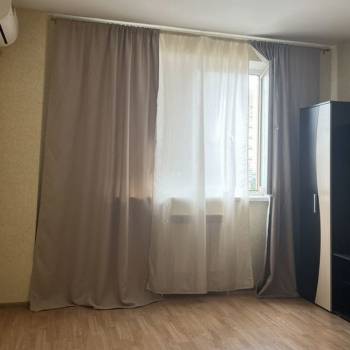 Сдается 1-комнатная квартира, 39 м²