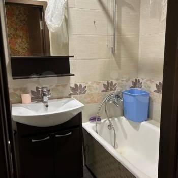 Сдается 1-комнатная квартира, 39 м²