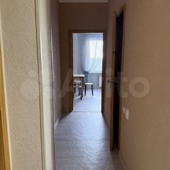 Сдается 1-комнатная квартира, 46 м²