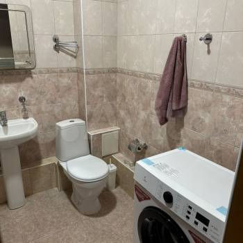 Сдается 1-комнатная квартира, 46 м²