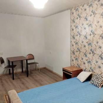 Сдается 1-комнатная квартира, 39 м²