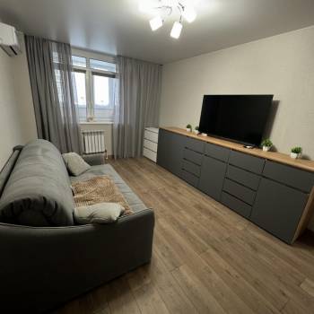 Сдается 1-комнатная квартира, 37 м²