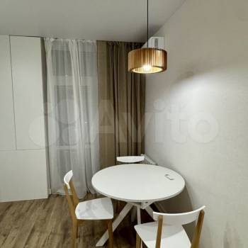 Сдается 1-комнатная квартира, 39 м²