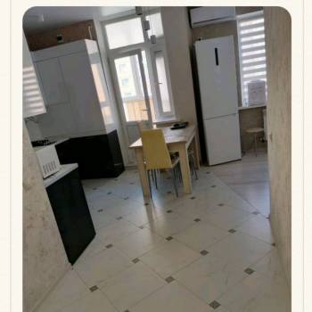 Сдается Многокомнатная квартира, 64 м²