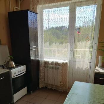 Продается 1-комнатная квартира, 38 м²