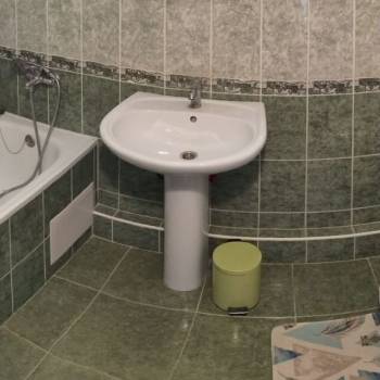 Продается 1-комнатная квартира, 38 м²