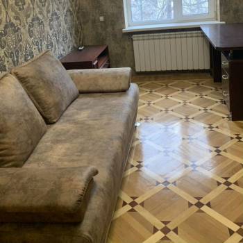 Продается Многокомнатная квартира, 83 м²