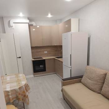 Сдается 2-х комнатная квартира, 37 м²
