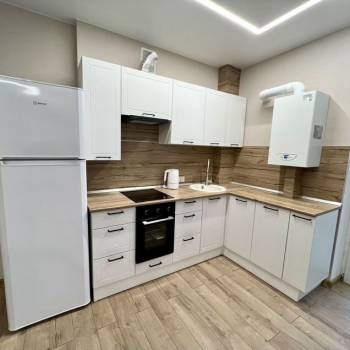 Сдается 1-комнатная квартира, 44 м²