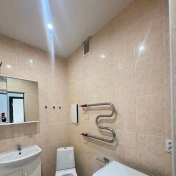 Сдается 1-комнатная квартира, 42 м²