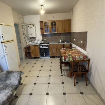 Сдается 2-х комнатная квартира, 56 м²