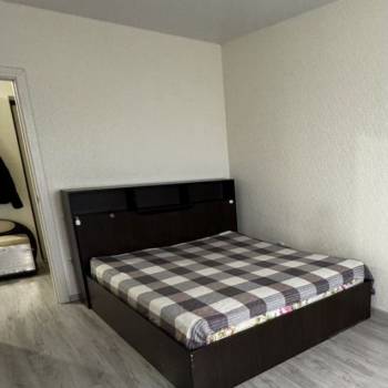 Сдается 2-х комнатная квартира, 56 м²