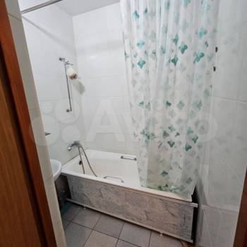 Сдается Многокомнатная квартира, 79,6 м²