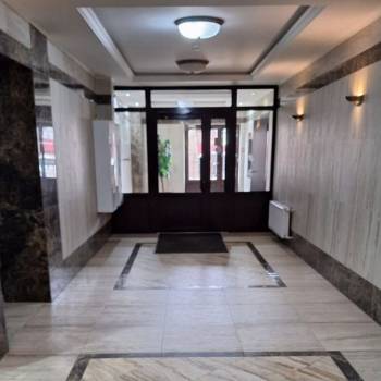 Продается 1-комнатная квартира, 35 м²