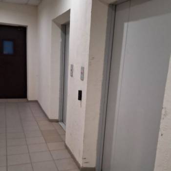 Продается 1-комнатная квартира, 35 м²