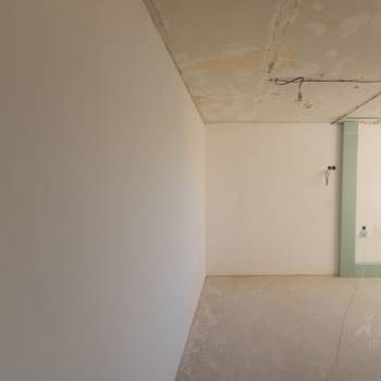 Продается Многокомнатная квартира, 110 м²