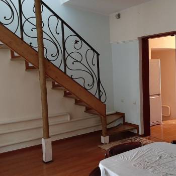 Продается Дом, 180 м²