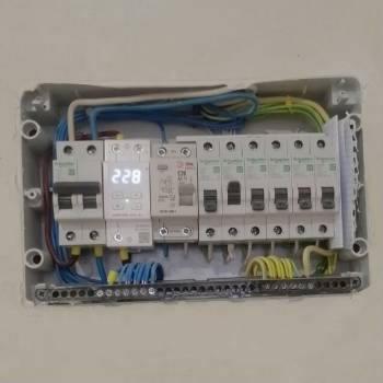 Продается 1-комнатная квартира, 28,4 м²