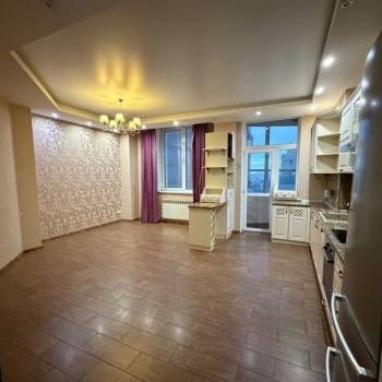 Продается Многокомнатная квартира, 123,8 м²