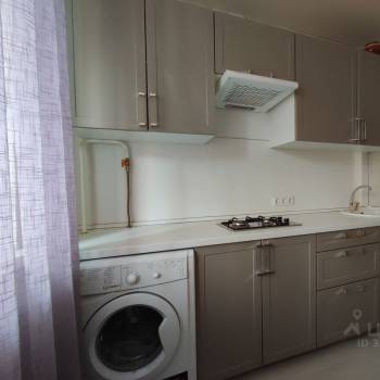 Продается 1-комнатная квартира, 36 м²