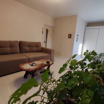 Продается 1-комнатная квартира, 36 м²