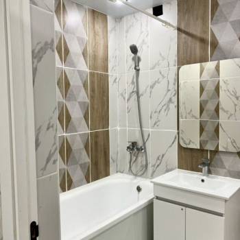 Продается 2-х комнатная квартира, 42 м²