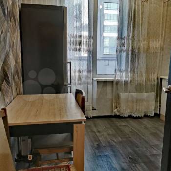 Сдается 1-комнатная квартира, 37 м²