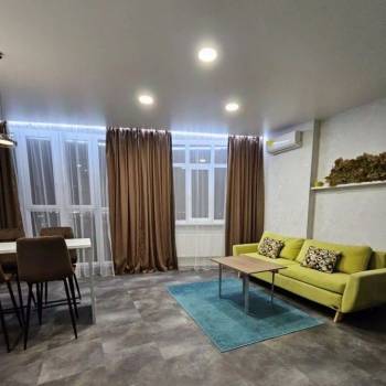 Сдается 1-комнатная квартира, 40 м²