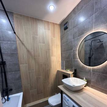 Сдается 1-комнатная квартира, 48,7 м²