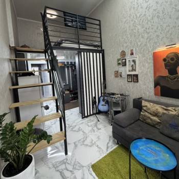 Продается 1-комнатная квартира, 21,9 м²