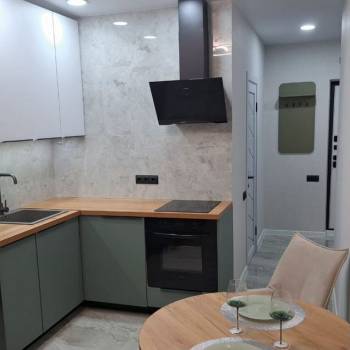 Продается 1-комнатная квартира, 39 м²