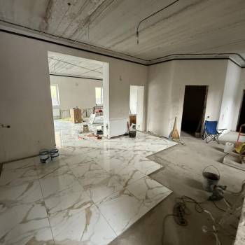 Сдается Нежилое помещение, 400 м²