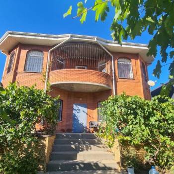 Продается Дом, 300 м²