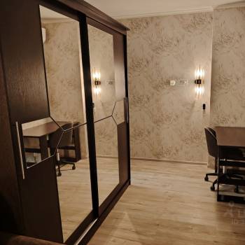 Сдается Многокомнатная квартира, 77 м²