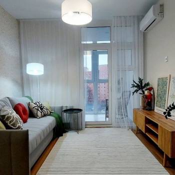 Продается 1-комнатная квартира, 32 м²