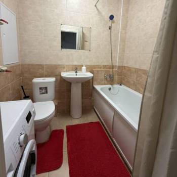 Сдается 1-комнатная квартира, 40 м²