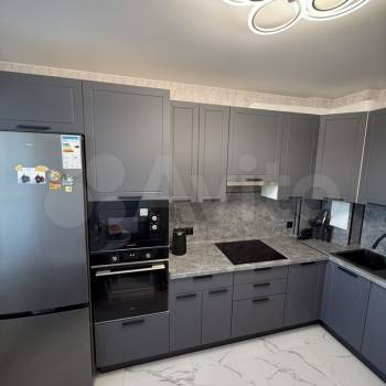 Продается 1-комнатная квартира, 36 м²