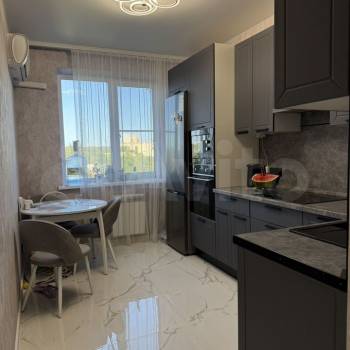 Продается 1-комнатная квартира, 36 м²