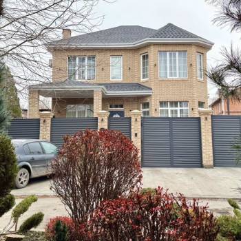 Продается Дом, 230 м²