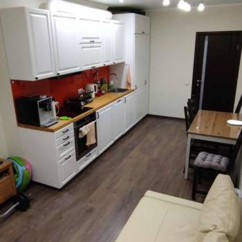 Продается 1-комнатная квартира, 51,4 м²