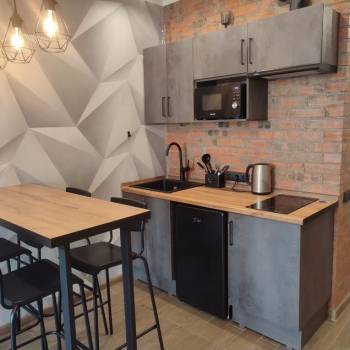 Продается 1-комнатная квартира, 27 м²