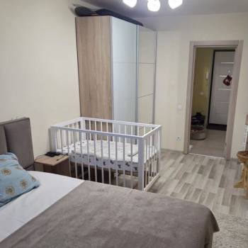 Продается 2-х комнатная квартира, 57 м²