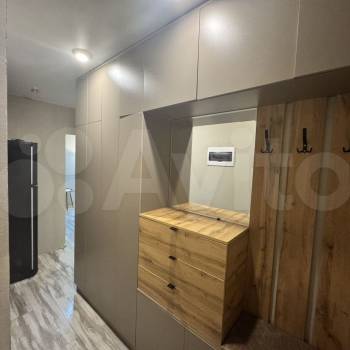 Продается 1-комнатная квартира, 32 м²