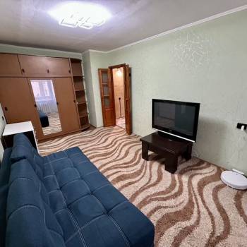 Сдается 1-комнатная квартира, 32 м²