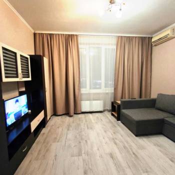 Сдается 1-комнатная квартира, 36 м²