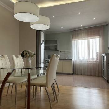 Сдается Многокомнатная квартира, 90 м²