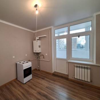 Продается 1-комнатная квартира, 38 м²